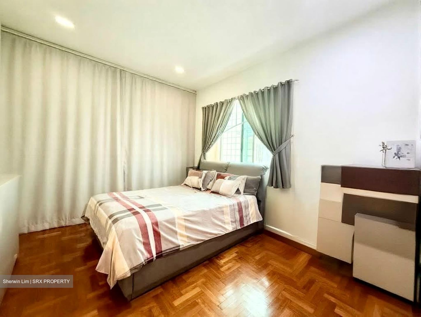 Sunrise Gardens (D28), Condominium #554403851